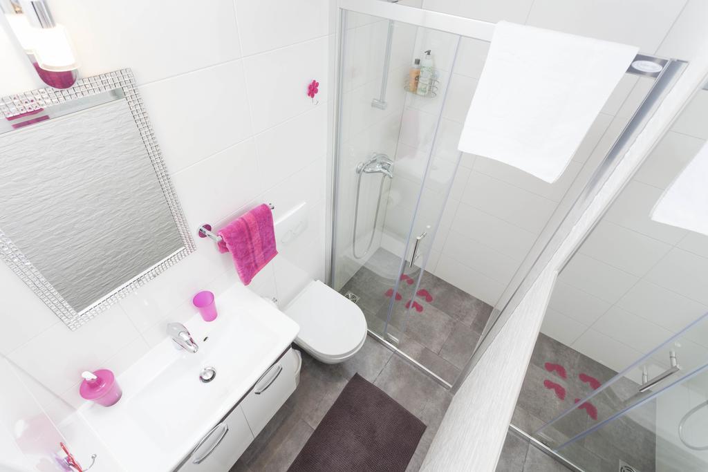 Apartmani Marina ماكارسكا المظهر الخارجي الصورة